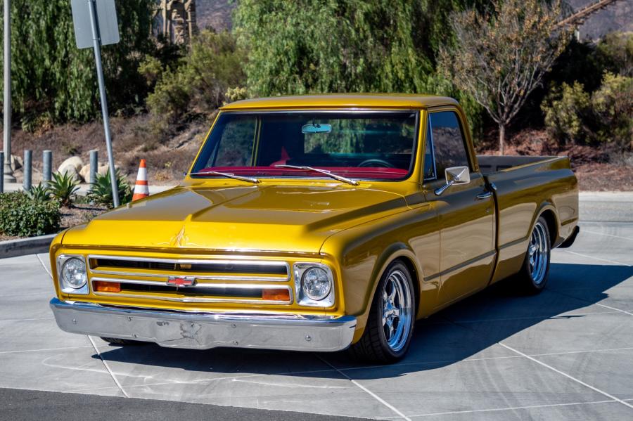  Chevrolet C10 Custom 1967 года  (фото 9 из 145)